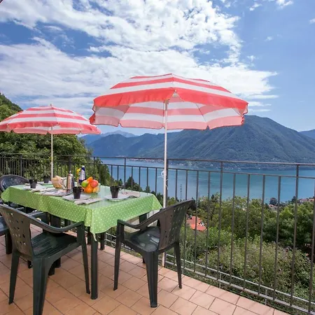 Sleeps 6 Pool Air Con Appartement *
